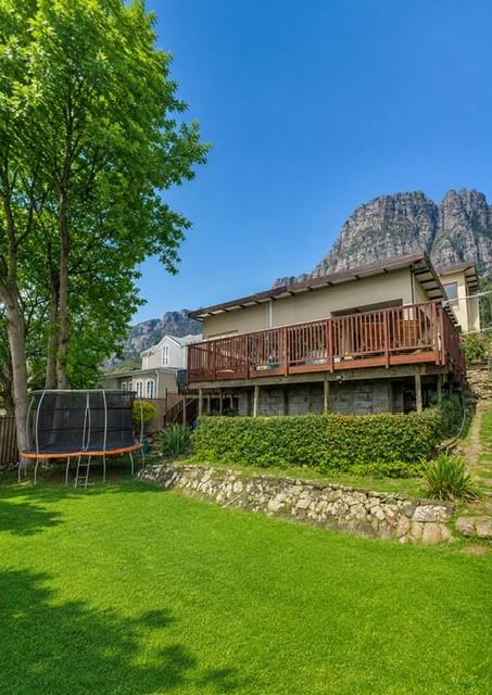 4 Bedroom Property for Sale in Newlands Western Cape